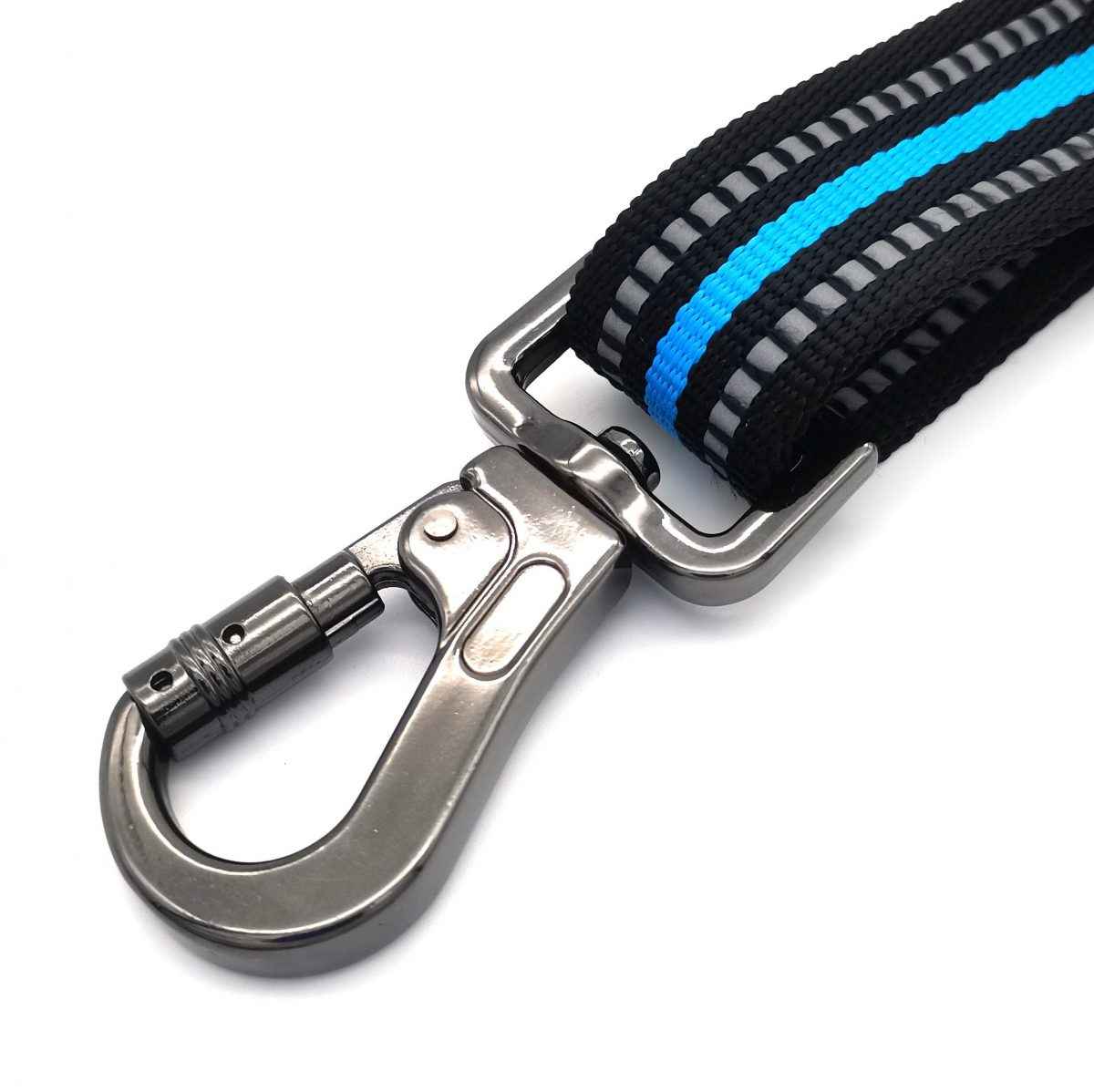 dog leash carabiner